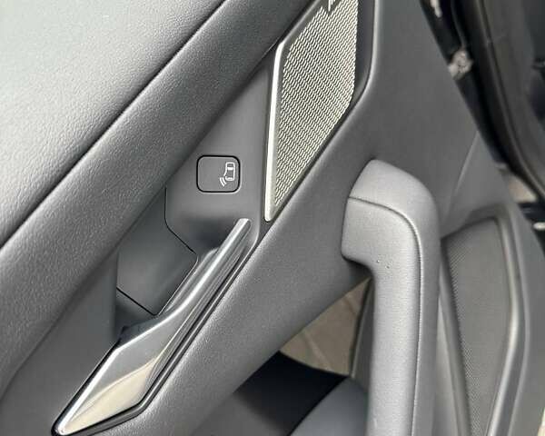 Черный Ягуар I-Pace, объемом двигателя 0 л и пробегом 188 тыс. км за 17500 $, фото 38 на Automoto.ua