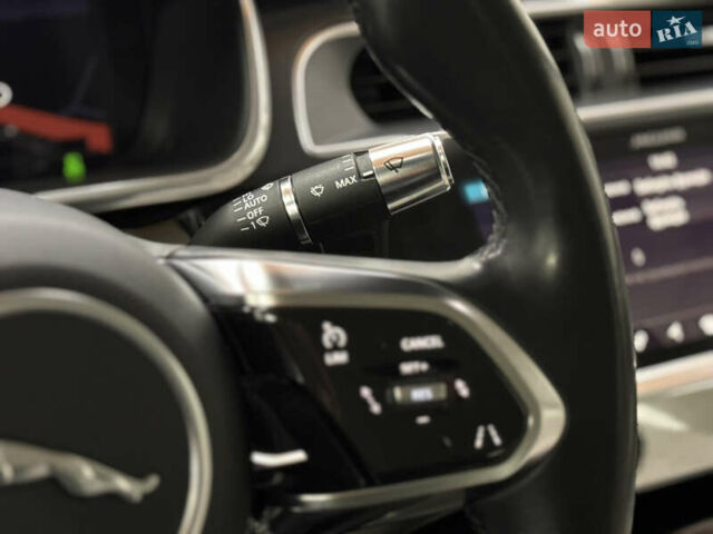Черный Ягуар I-Pace, объемом двигателя 0 л и пробегом 160 тыс. км за 23000 $, фото 43 на Automoto.ua