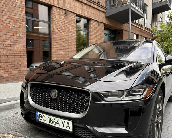 Черный Ягуар I-Pace, объемом двигателя 0 л и пробегом 110 тыс. км за 22700 $, фото 2 на Automoto.ua