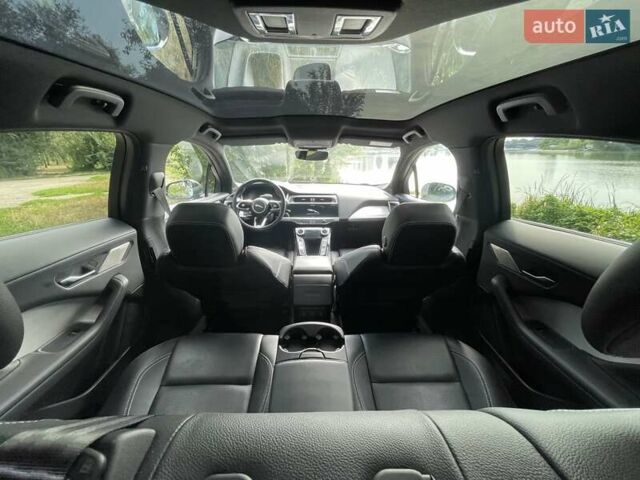 Черный Ягуар I-Pace, объемом двигателя 0 л и пробегом 152 тыс. км за 23500 $, фото 25 на Automoto.ua