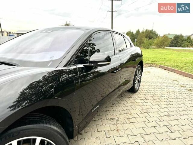 Черный Ягуар I-Pace, объемом двигателя 0 л и пробегом 190 тыс. км за 22500 $, фото 5 на Automoto.ua