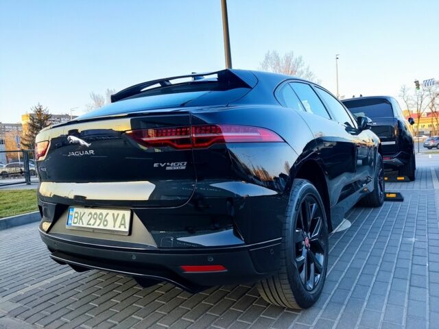 Черный Ягуар I-Pace, объемом двигателя 0 л и пробегом 185 тыс. км за 25550 $, фото 2 на Automoto.ua