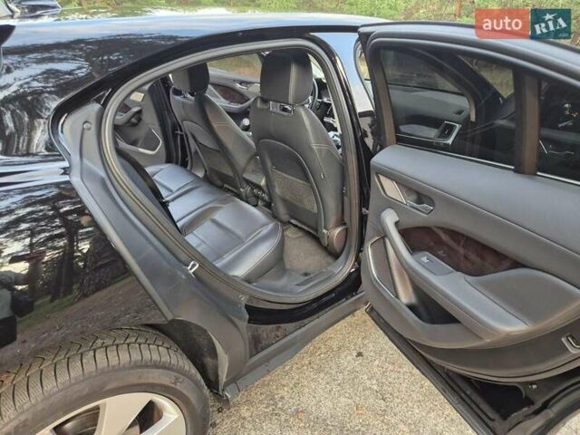 Черный Ягуар I-Pace, объемом двигателя 0 л и пробегом 123 тыс. км за 26500 $, фото 11 на Automoto.ua
