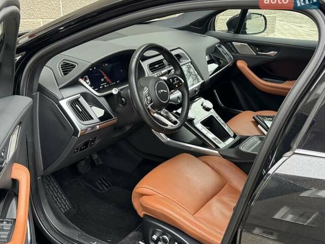 Черный Ягуар I-Pace, объемом двигателя 0 л и пробегом 130 тыс. км за 21900 $, фото 9 на Automoto.ua