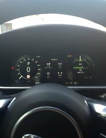 Черный Ягуар I-Pace, объемом двигателя 0 л и пробегом 225 тыс. км за 25500 $, фото 7 на Automoto.ua