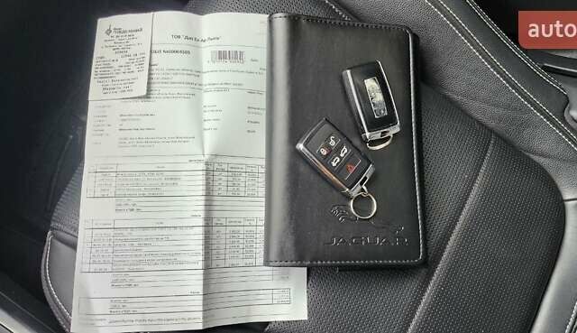 Черный Ягуар I-Pace, объемом двигателя 0 л и пробегом 91 тыс. км за 25000 $, фото 10 на Automoto.ua