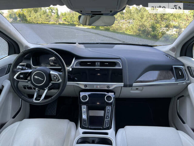 Чорний Ягуар I-Pace, об'ємом двигуна 0 л та пробігом 127 тис. км за 32300 $, фото 27 на Automoto.ua