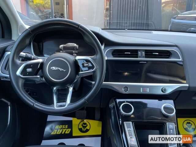 Черный Ягуар I-Pace, объемом двигателя 90 л и пробегом 121 тыс. км за 27100 $, фото 20 на Automoto.ua