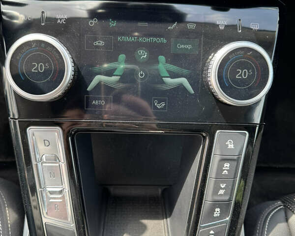 Чорний Ягуар I-Pace, об'ємом двигуна 0 л та пробігом 119 тис. км за 24999 $, фото 16 на Automoto.ua