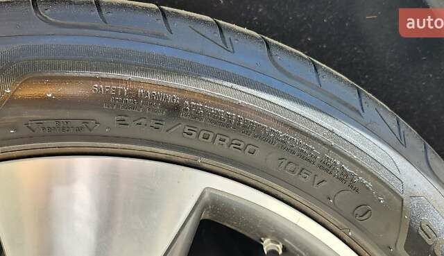 Черный Ягуар I-Pace, объемом двигателя 0 л и пробегом 91 тыс. км за 25000 $, фото 8 на Automoto.ua