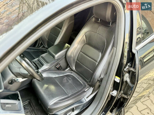 Черный Ягуар I-Pace, объемом двигателя 0 л и пробегом 231 тыс. км за 17500 $, фото 10 на Automoto.ua