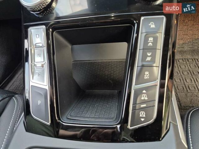 Черный Ягуар I-Pace, объемом двигателя 0 л и пробегом 123 тыс. км за 26500 $, фото 16 на Automoto.ua