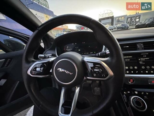 Черный Ягуар I-Pace, объемом двигателя 0 л и пробегом 120 тыс. км за 26000 $, фото 8 на Automoto.ua