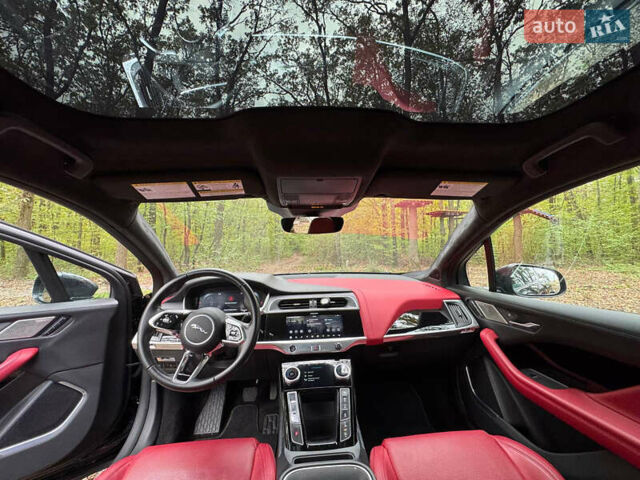 Черный Ягуар I-Pace, объемом двигателя 0 л и пробегом 24 тыс. км за 34900 $, фото 10 на Automoto.ua