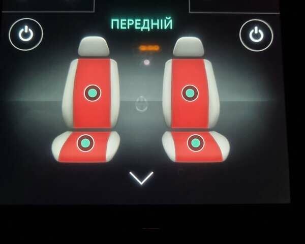 Черный Ягуар I-Pace, объемом двигателя 0 л и пробегом 110 тыс. км за 22900 $, фото 22 на Automoto.ua