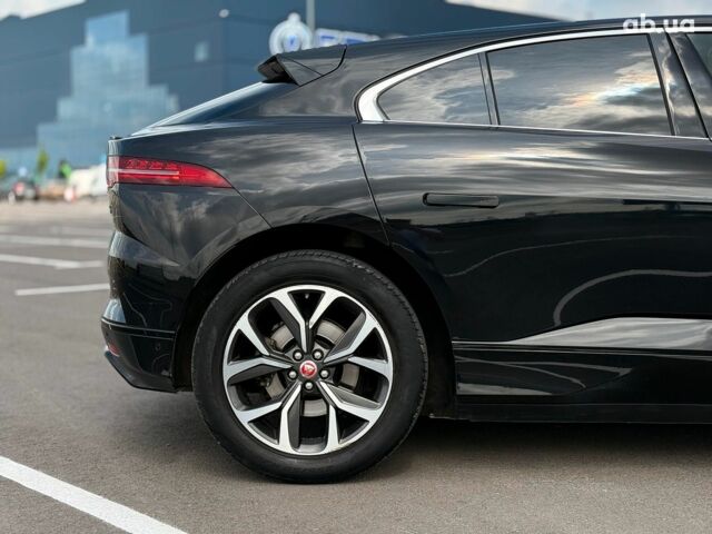 Черный Ягуар I-Pace, объемом двигателя 0 л и пробегом 112 тыс. км за 22890 $, фото 11 на Automoto.ua