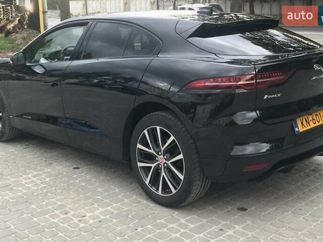 Чорний Ягуар I-Pace, об'ємом двигуна 0 л та пробігом 68 тис. км за 27500 $, фото 8 на Automoto.ua