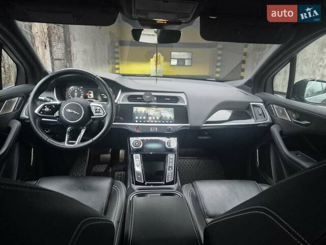 Черный Ягуар I-Pace, объемом двигателя 0 л и пробегом 75 тыс. км за 30500 $, фото 15 на Automoto.ua