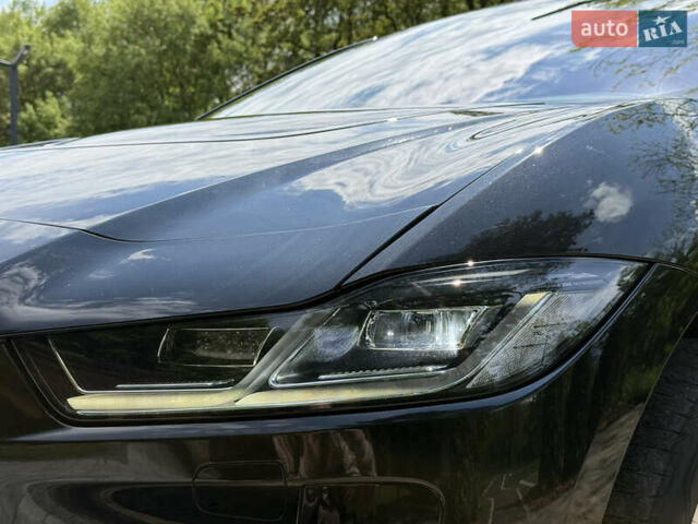 Черный Ягуар I-Pace, объемом двигателя 0 л и пробегом 128 тыс. км за 21550 $, фото 5 на Automoto.ua