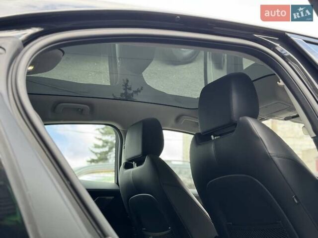 Черный Ягуар I-Pace, объемом двигателя 0 л и пробегом 95 тыс. км за 21500 $, фото 13 на Automoto.ua