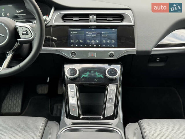 Черный Ягуар I-Pace, объемом двигателя 0 л и пробегом 95 тыс. км за 22800 $, фото 16 на Automoto.ua