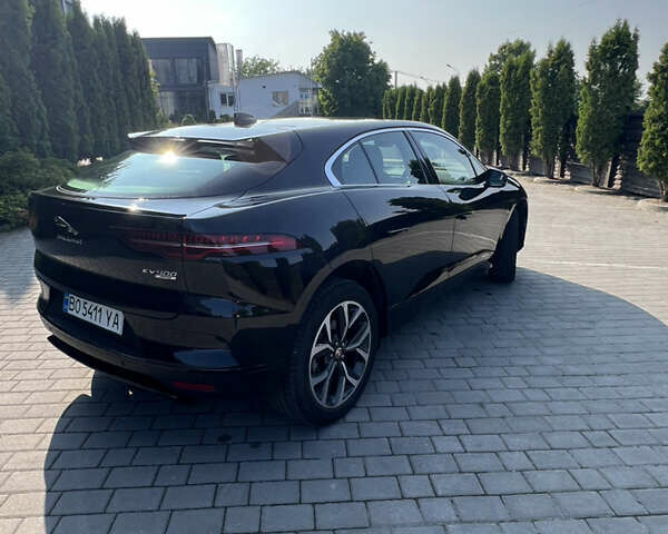 Черный Ягуар I-Pace, объемом двигателя 0 л и пробегом 145 тыс. км за 23900 $, фото 4 на Automoto.ua
