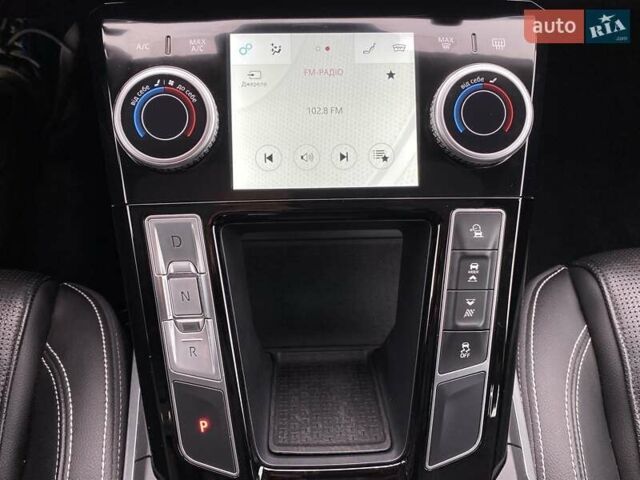 Черный Ягуар I-Pace, объемом двигателя 0 л и пробегом 98 тыс. км за 25200 $, фото 50 на Automoto.ua