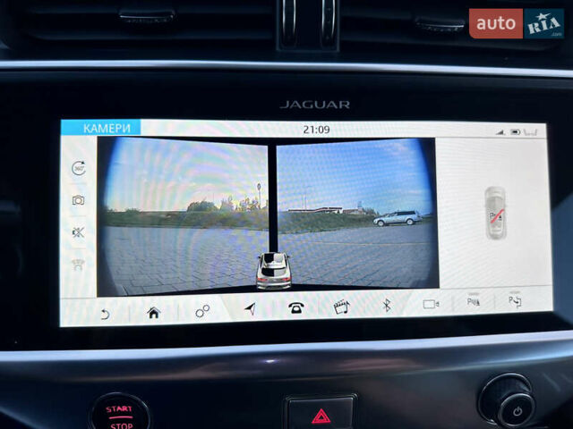Чорний Ягуар I-Pace, об'ємом двигуна 0 л та пробігом 77 тис. км за 26900 $, фото 46 на Automoto.ua