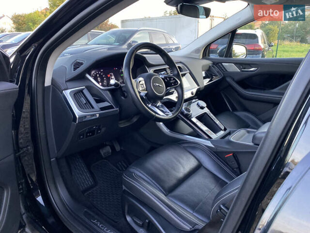 Черный Ягуар I-Pace, объемом двигателя 0 л и пробегом 120 тыс. км за 25900 $, фото 44 на Automoto.ua