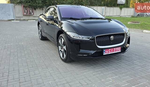 Черный Ягуар I-Pace, объемом двигателя 0 л и пробегом 94 тыс. км за 23500 $, фото 7 на Automoto.ua