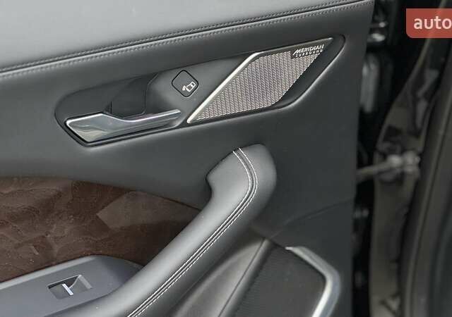 Черный Ягуар I-Pace, объемом двигателя 0 л и пробегом 36 тыс. км за 31999 $, фото 16 на Automoto.ua