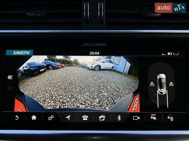 Черный Ягуар I-Pace, объемом двигателя 0 л и пробегом 120 тыс. км за 25900 $, фото 74 на Automoto.ua