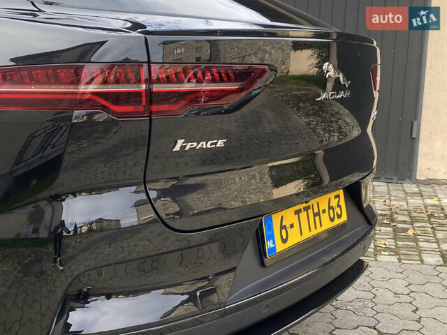 Черный Ягуар I-Pace, объемом двигателя 0 л и пробегом 105 тыс. км за 22200 $, фото 23 на Automoto.ua