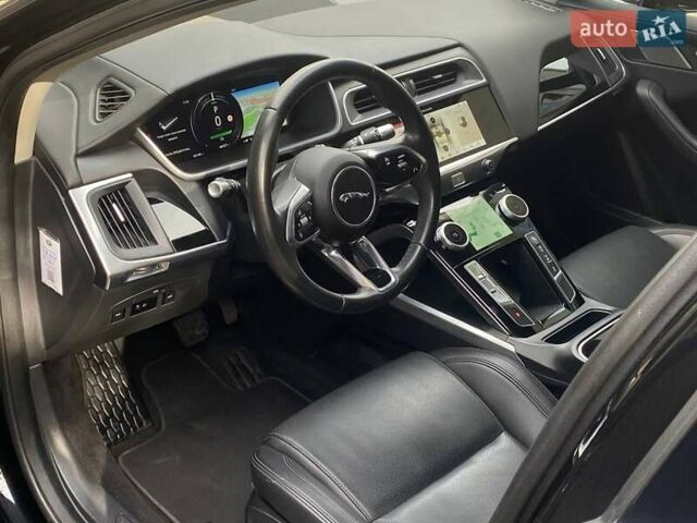 Черный Ягуар I-Pace, объемом двигателя 0 л и пробегом 107 тыс. км за 21900 $, фото 13 на Automoto.ua