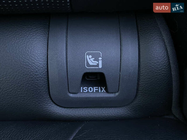 Черный Ягуар I-Pace, объемом двигателя 0 л и пробегом 120 тыс. км за 25900 $, фото 122 на Automoto.ua