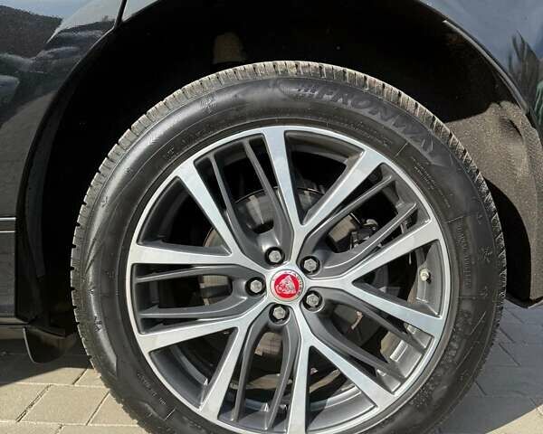 Черный Ягуар I-Pace, объемом двигателя 0 л и пробегом 73 тыс. км за 23999 $, фото 17 на Automoto.ua
