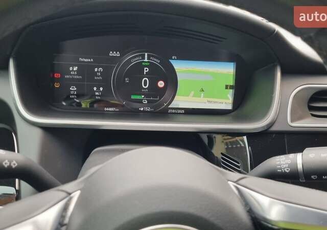 Черный Ягуар I-Pace, объемом двигателя 0 л и пробегом 44 тыс. км за 24900 $, фото 36 на Automoto.ua