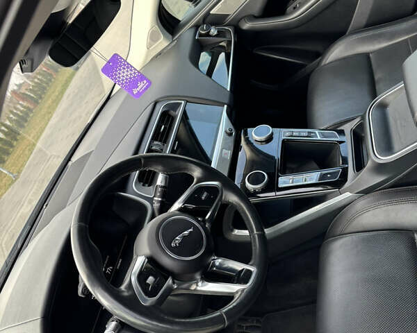 Черный Ягуар I-Pace, объемом двигателя 0 л и пробегом 186 тыс. км за 19800 $, фото 7 на Automoto.ua