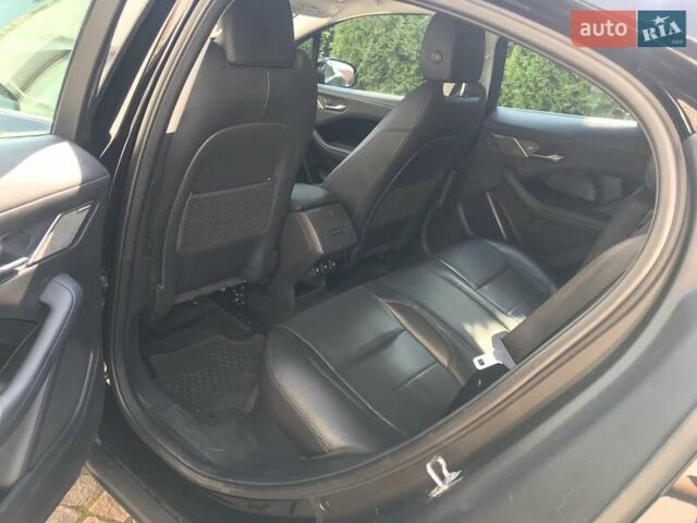 Черный Ягуар I-Pace, объемом двигателя 0 л и пробегом 210 тыс. км за 32000 $, фото 2 на Automoto.ua