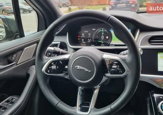 Черный Ягуар I-Pace, объемом двигателя 0 л и пробегом 44 тыс. км за 24900 $, фото 42 на Automoto.ua