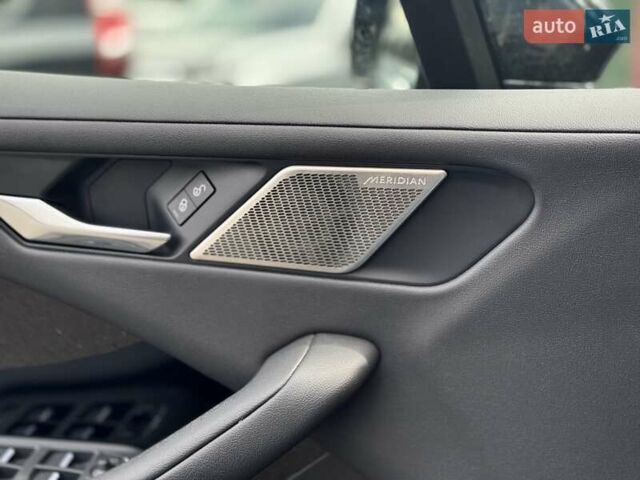 Черный Ягуар I-Pace, объемом двигателя 0 л и пробегом 95 тыс. км за 21500 $, фото 9 на Automoto.ua