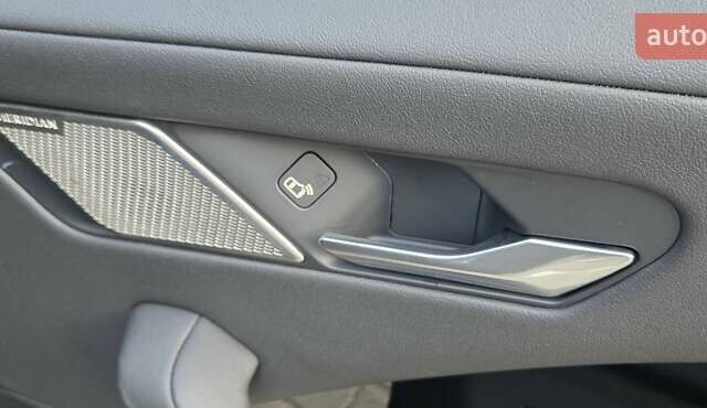 Черный Ягуар I-Pace, объемом двигателя 0 л и пробегом 94 тыс. км за 23500 $, фото 72 на Automoto.ua