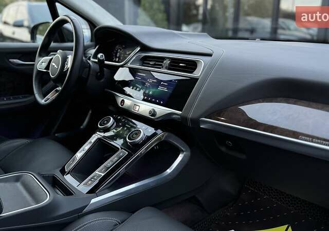 Черный Ягуар I-Pace, объемом двигателя 0 л и пробегом 36 тыс. км за 31999 $, фото 22 на Automoto.ua