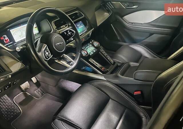 Черный Ягуар I-Pace, объемом двигателя 0 л и пробегом 79 тыс. км за 24300 $, фото 50 на Automoto.ua
