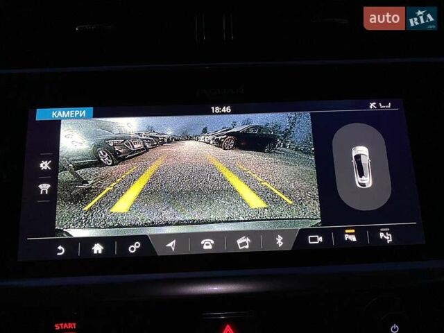 Черный Ягуар I-Pace, объемом двигателя 0 л и пробегом 90 тыс. км за 25900 $, фото 10 на Automoto.ua