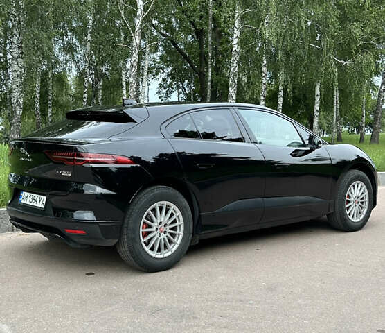 Черный Ягуар I-Pace, объемом двигателя 0 л и пробегом 62 тыс. км за 25999 $, фото 7 на Automoto.ua