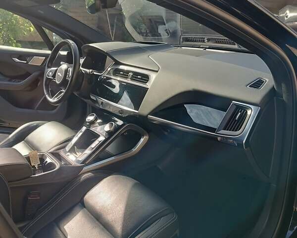 Черный Ягуар I-Pace, объемом двигателя 0 л и пробегом 90 тыс. км за 20500 $, фото 20 на Automoto.ua
