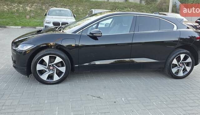 Черный Ягуар I-Pace, объемом двигателя 0 л и пробегом 94 тыс. км за 23500 $, фото 39 на Automoto.ua
