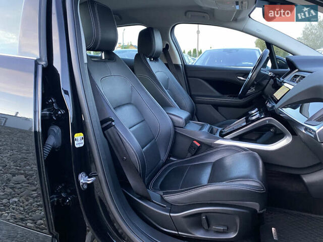 Черный Ягуар I-Pace, объемом двигателя 0 л и пробегом 120 тыс. км за 25900 $, фото 136 на Automoto.ua