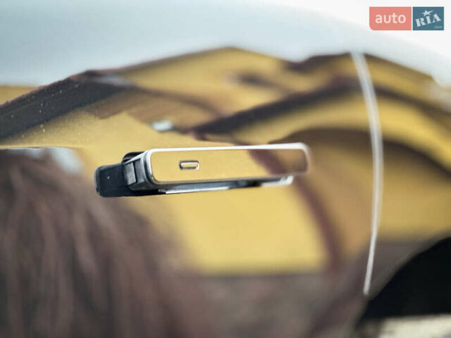 Черный Ягуар I-Pace, объемом двигателя 0 л и пробегом 138 тыс. км за 24500 $, фото 88 на Automoto.ua